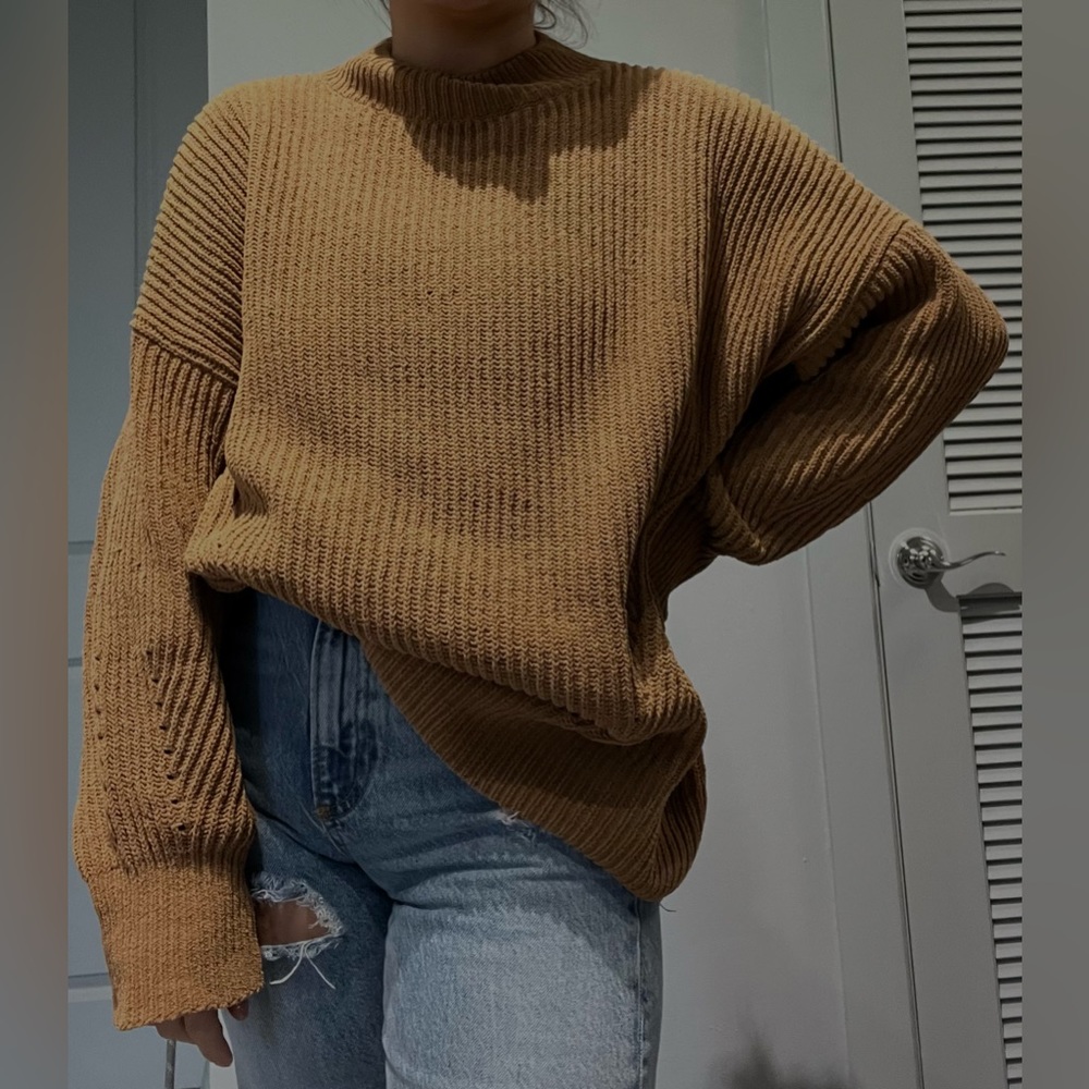 Abercrombie and Fitch Sweater